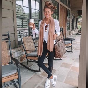 BP XXS front tied long sleeve t-shirt